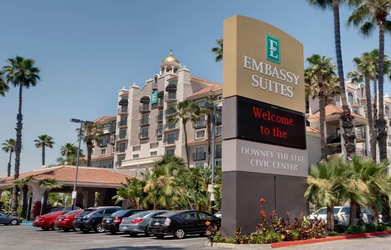 Embassy Suites By Hilton Los Angeles Downey Bagian luar foto